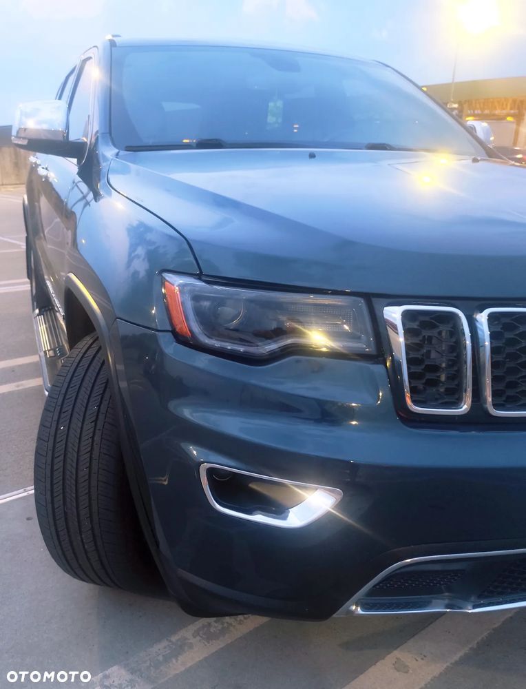 Jeep Grand Cherokee - 9