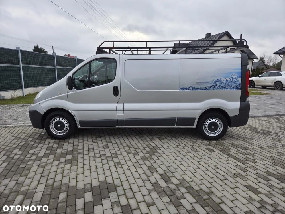 Renault TRAFIC LONG KLIMA TEMPOMAT ORYGINAŁ LAKIER I PRZEBIEG - 7