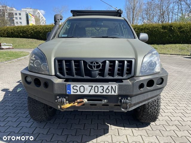 Toyota Land Cruiser - 7