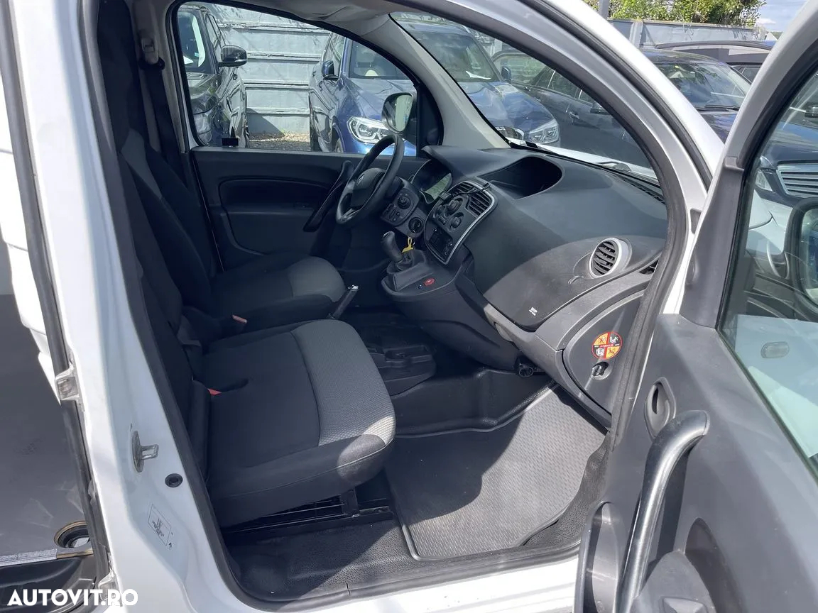 Renault KANGOO EXPRESS Maxi Dci 90 - 8