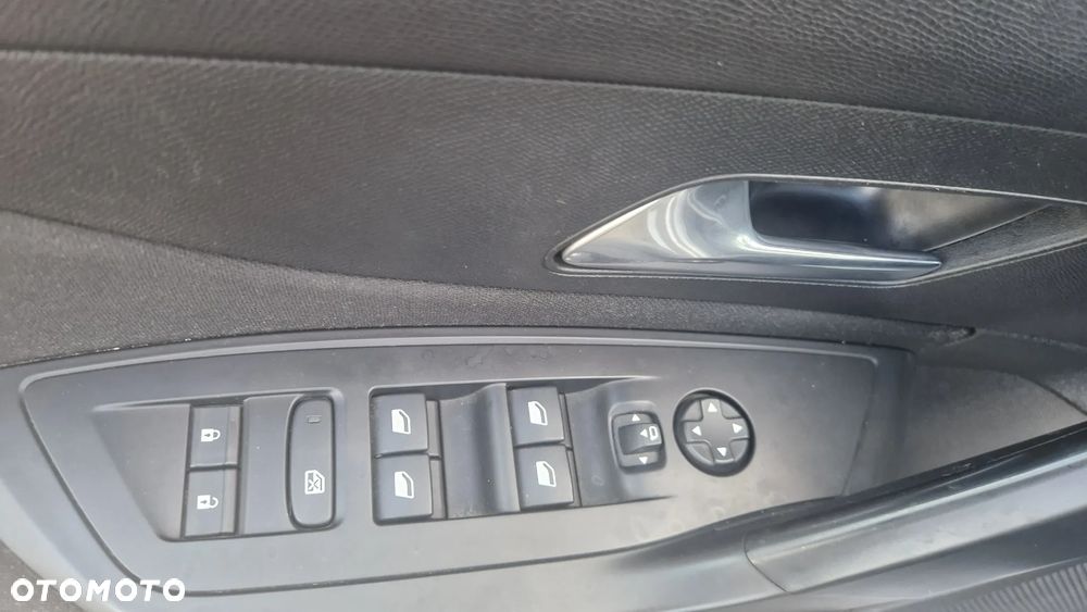 Peugeot 308 1.5 BlueHDi Active Pack S&S - 12