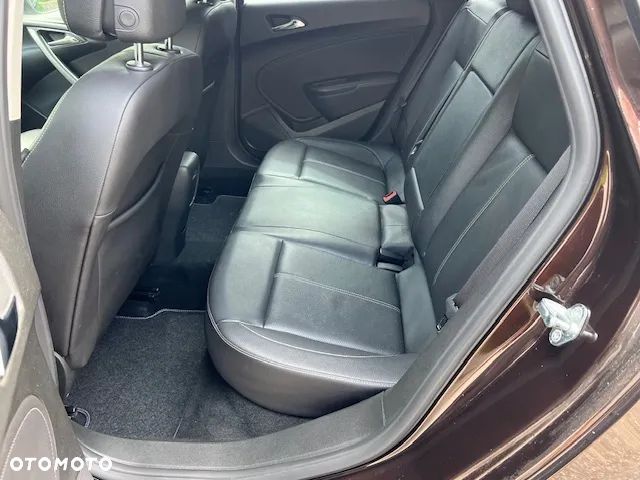 Opel Astra - 12