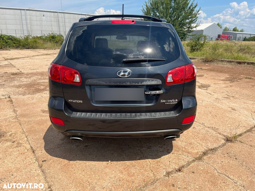 Hyundai Santa Fe 2.2 DSL VGT 7 SEATS 4WD - 7