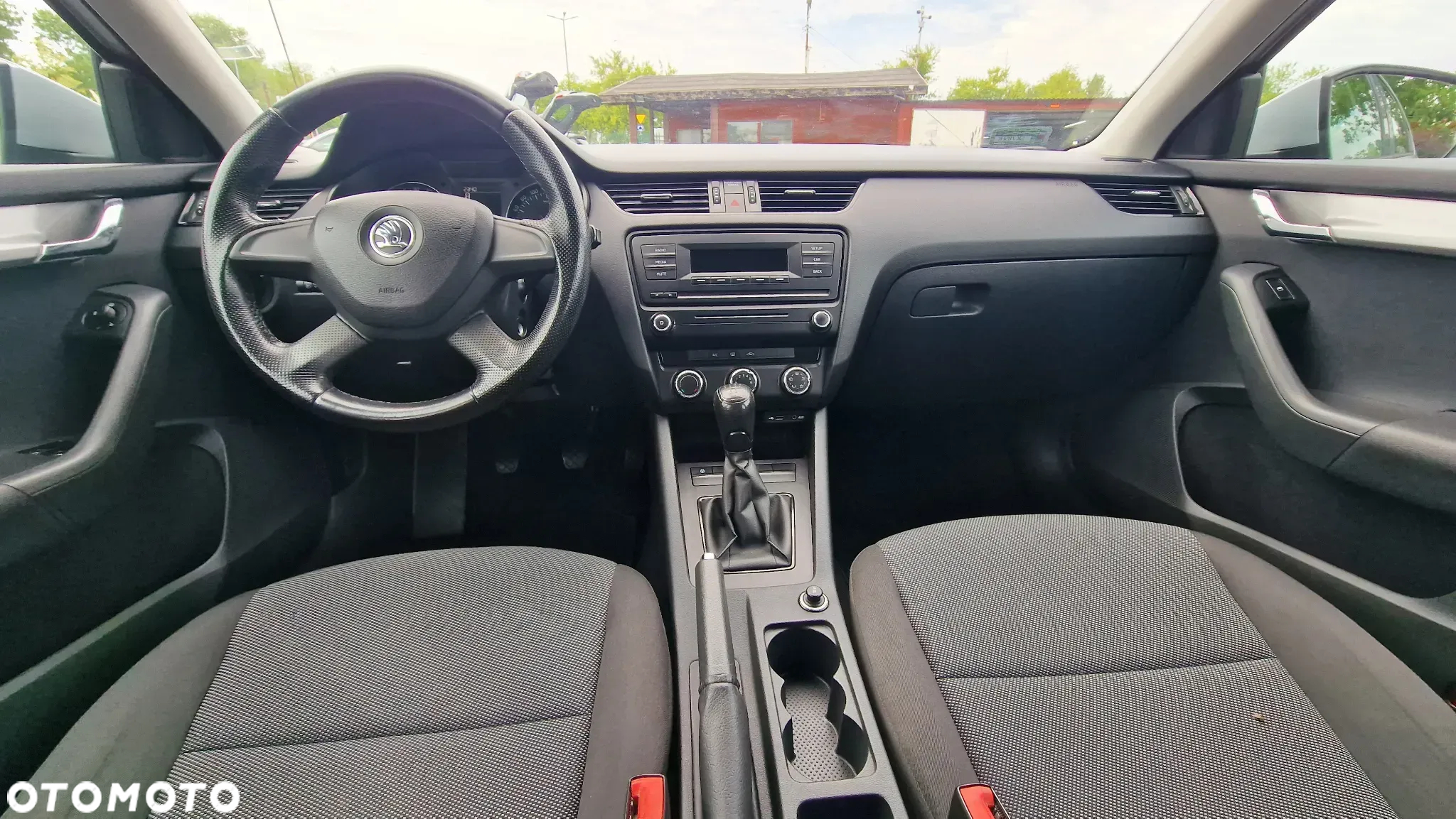 Skoda Octavia 1.6 TDI Elegance - 6
