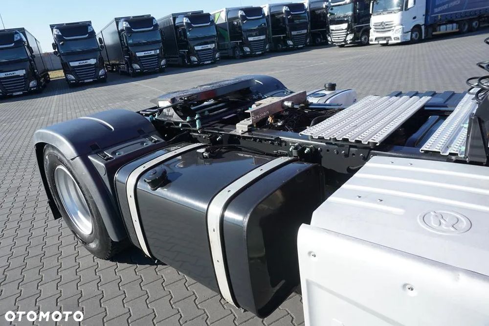 MAN TGX / 18.460 / EURO 6 / ACC / 4 X 4 / XLX / HYDRAULIKA - 36