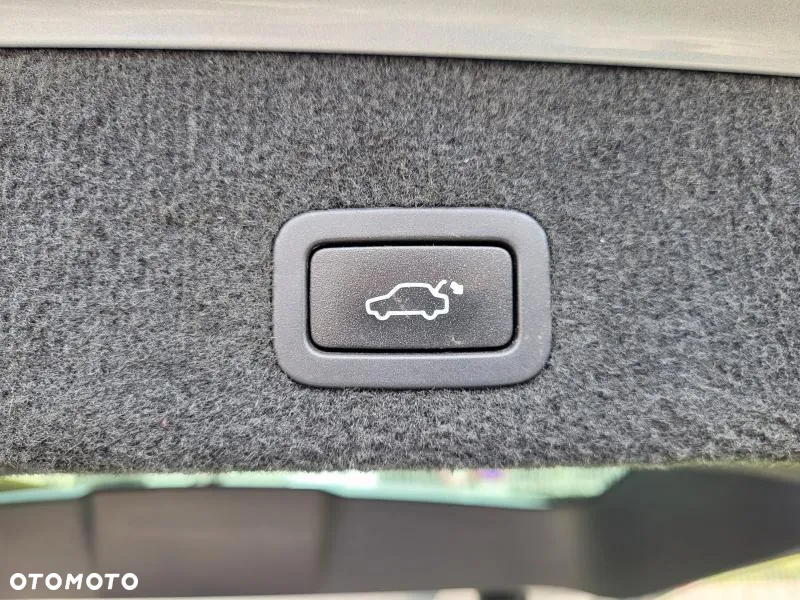 Volvo XC 70 3.2 AWD Summum - 32