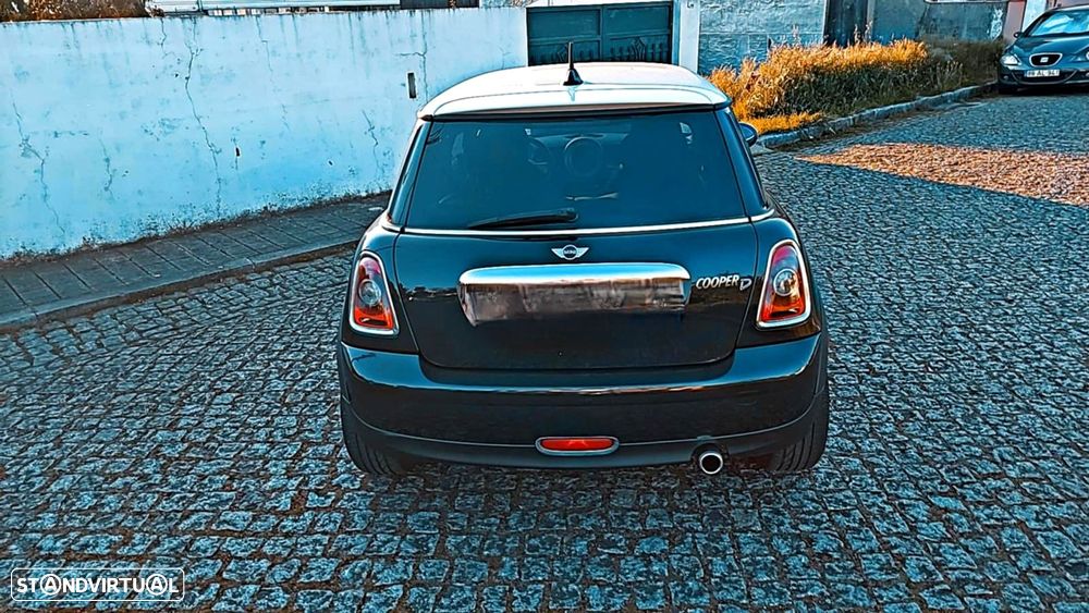 MINI 3 Portas Cooper D - 3