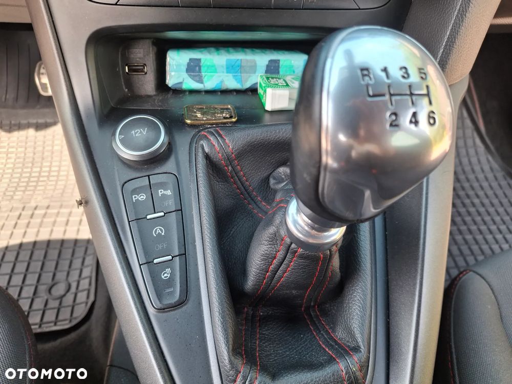 Ford Focus 1.5 EcoBoost ST-Line Black ASS - 33