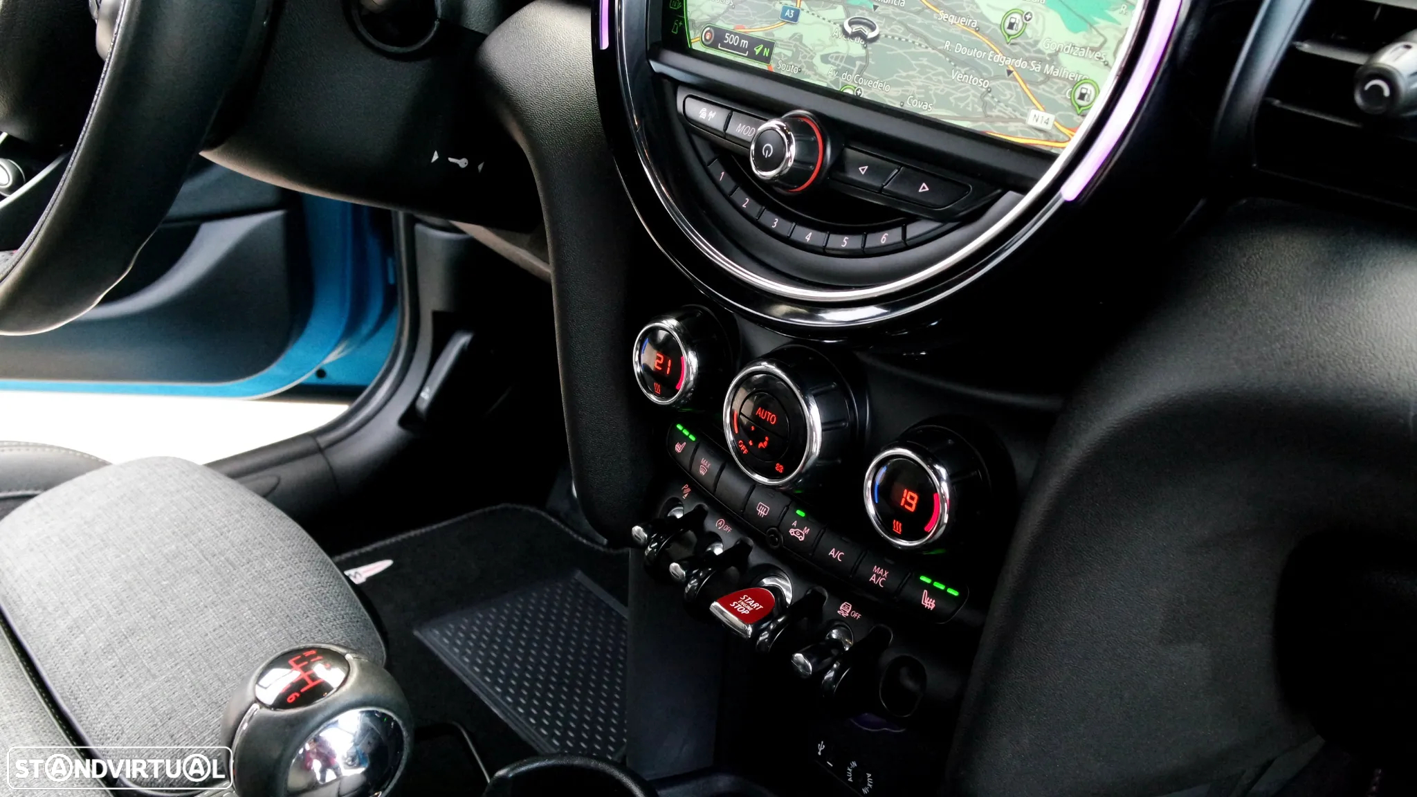 MINI 5 Portas Cooper D - 54