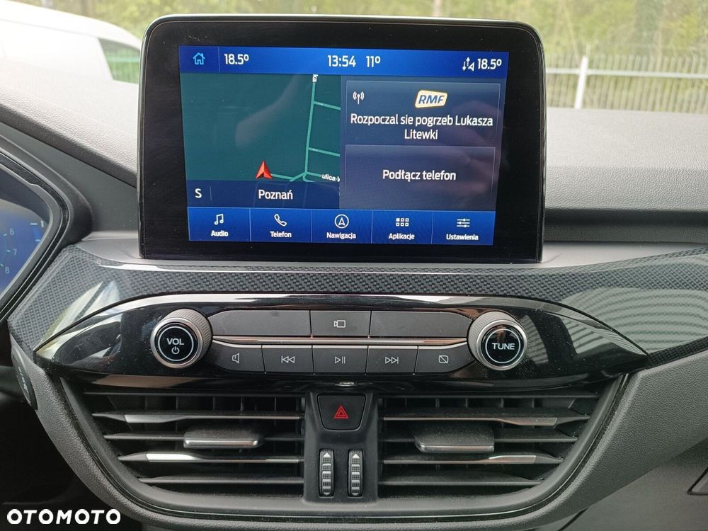 Ford Kuga 1.5 EcoBoost FWD ST-Line X - 27