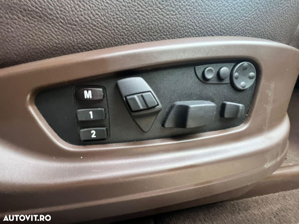 BMW X5 xDrive30d - 13