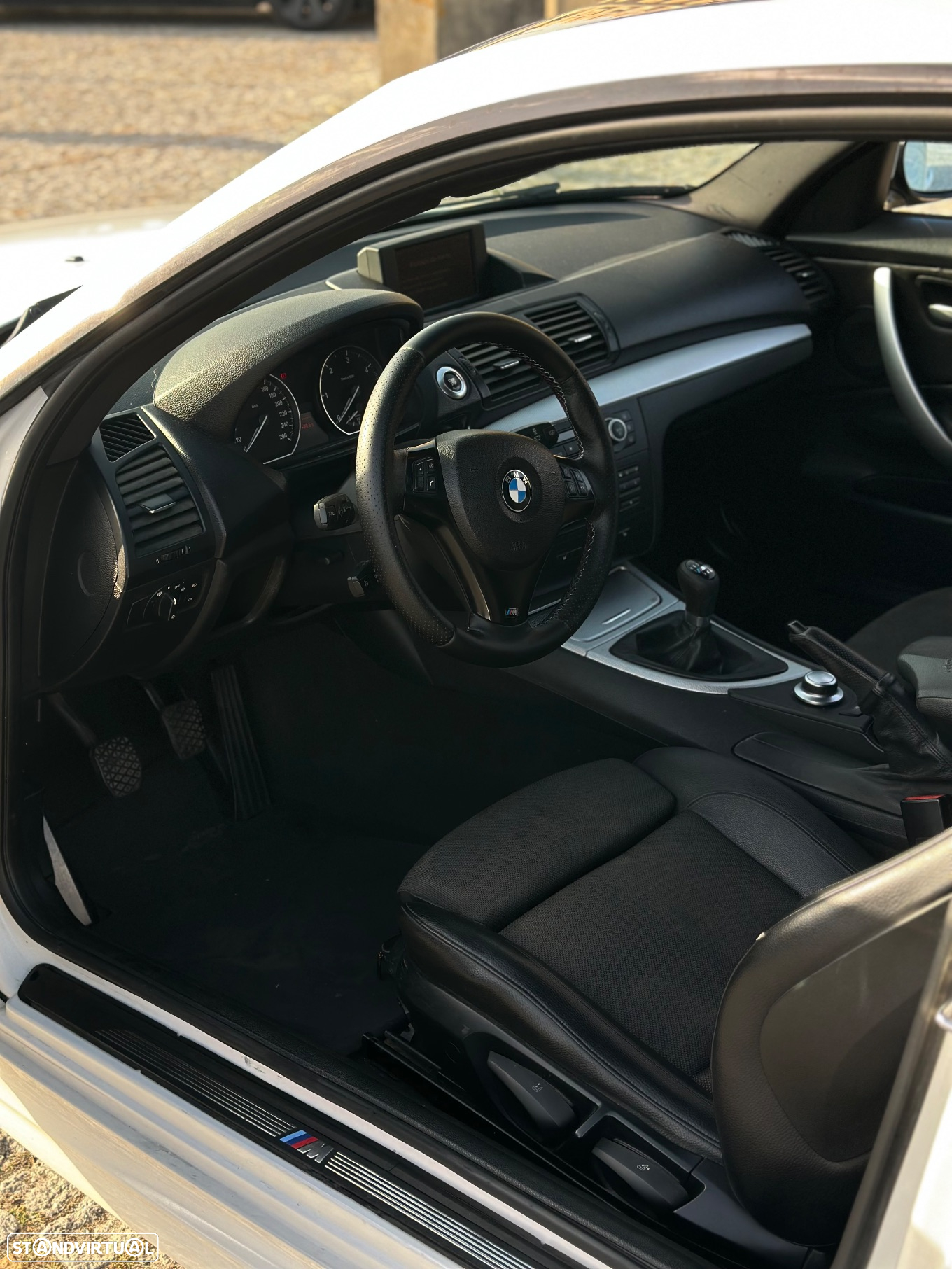 BMW 120 d Coupe Limited Edition Lifestyle c/ M Sport Pack - 7