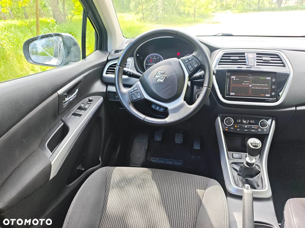 Suzuki SX4 S-Cross 1.4 Boosterjet Comfort - 24