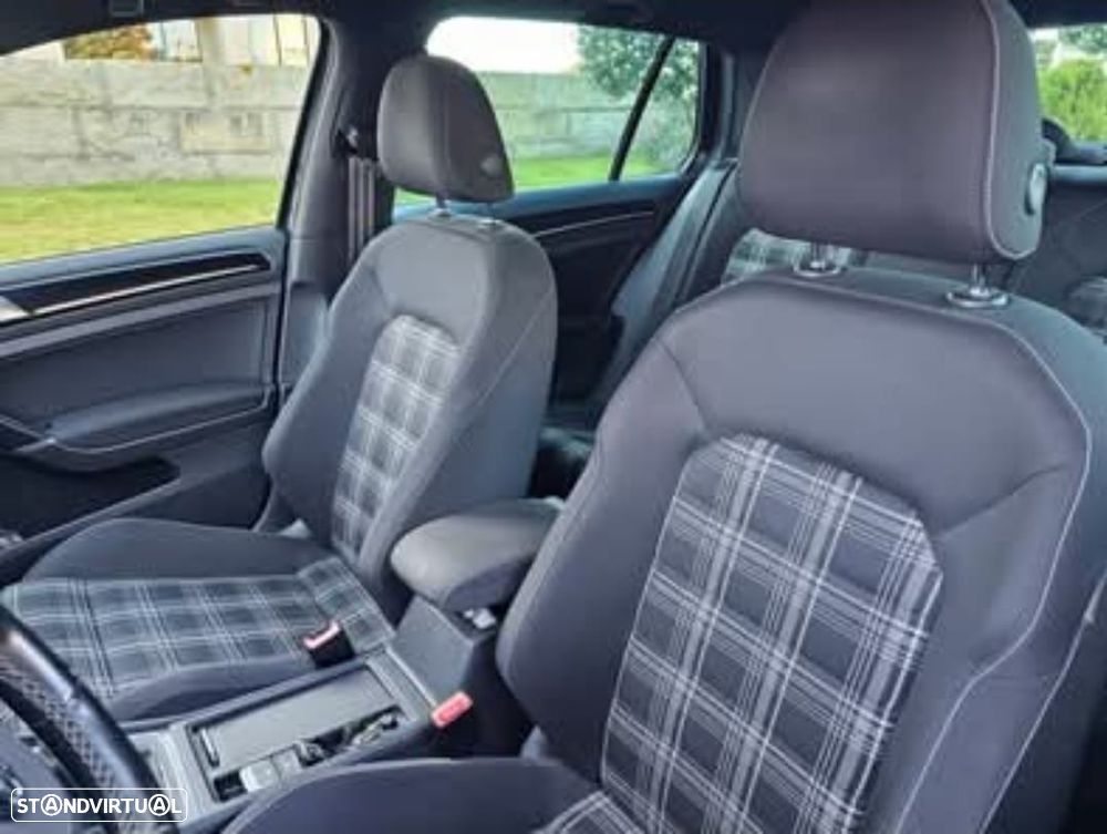 VW Golf GTD BlueMotion - 7
