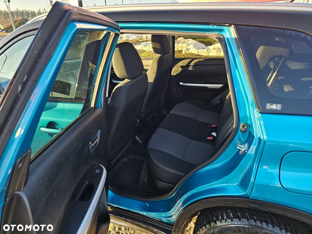 Suzuki Vitara 1.6 DDiS (4x4) Allgrip Comfort+ - 32