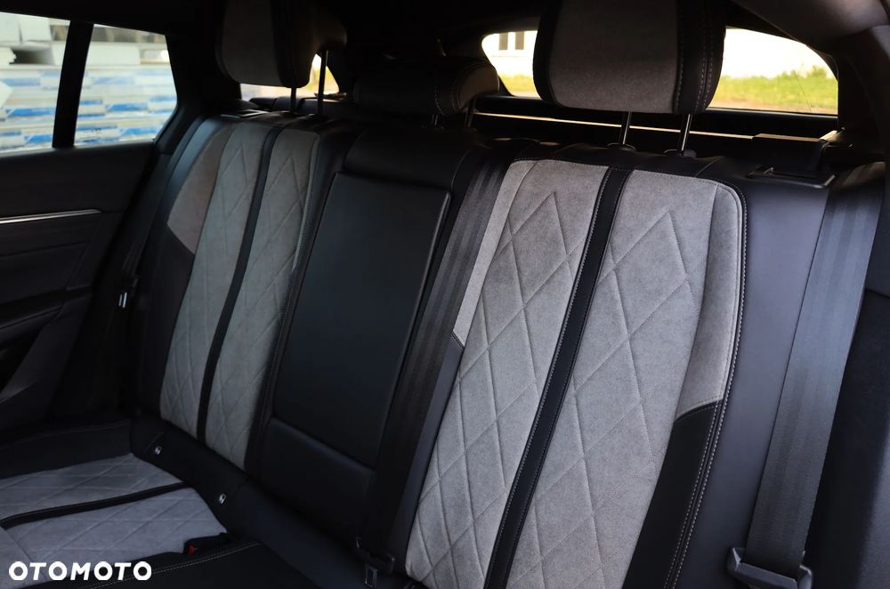 Peugeot 508 225 e-EAT8 GT - 22