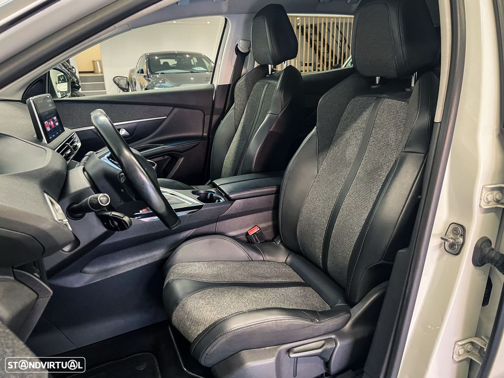 Peugeot 3008 1.2 PureTech Allure Pack - 9