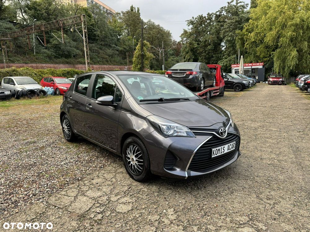Toyota Yaris - 2