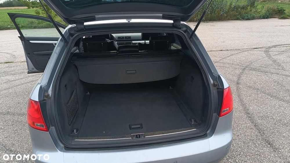 Audi A4 Avant 2.0 TDI DPF multitronic - 6