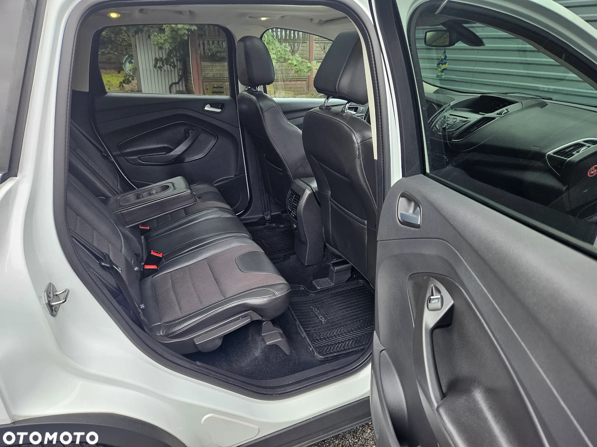 Ford Kuga 1.5 EcoBoost FWD Titanium ASS - 29