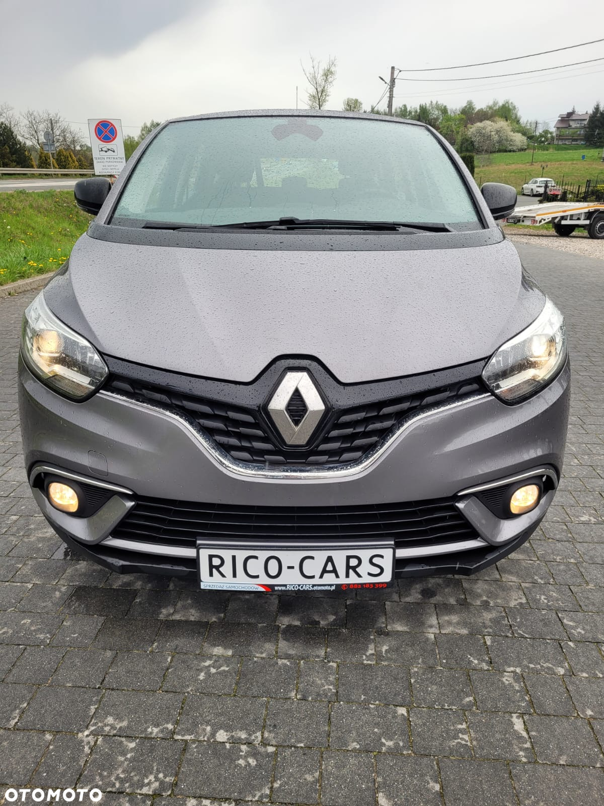 Renault Scenic 1.5 dCi Energy Bose EU6 - 8