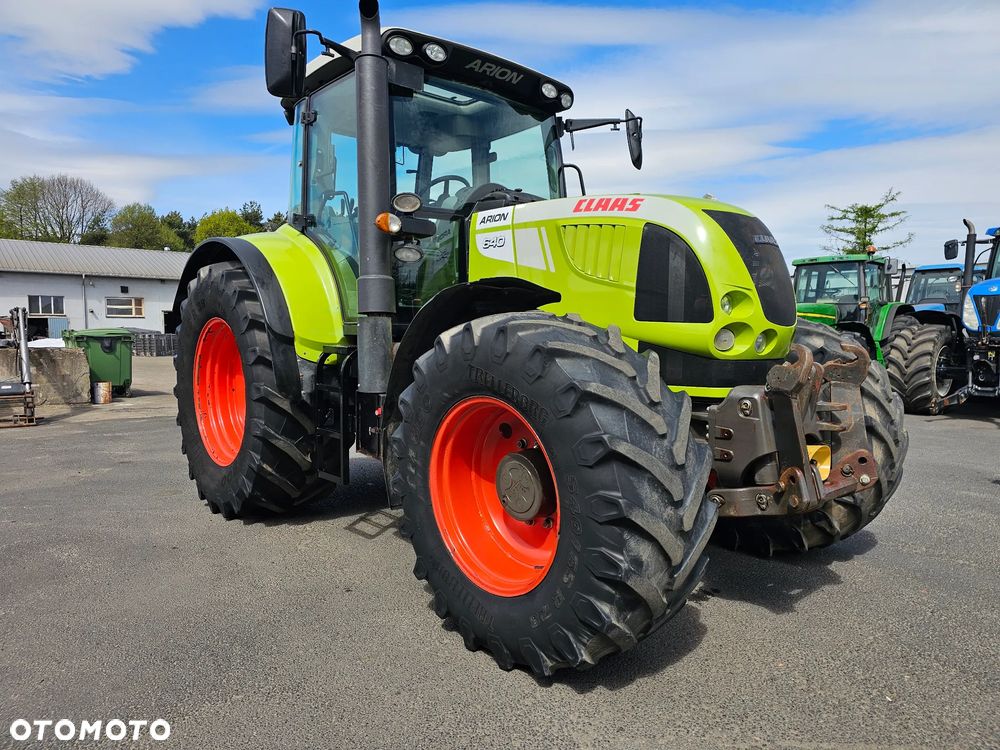 Claas Arion 640 CIS - 1