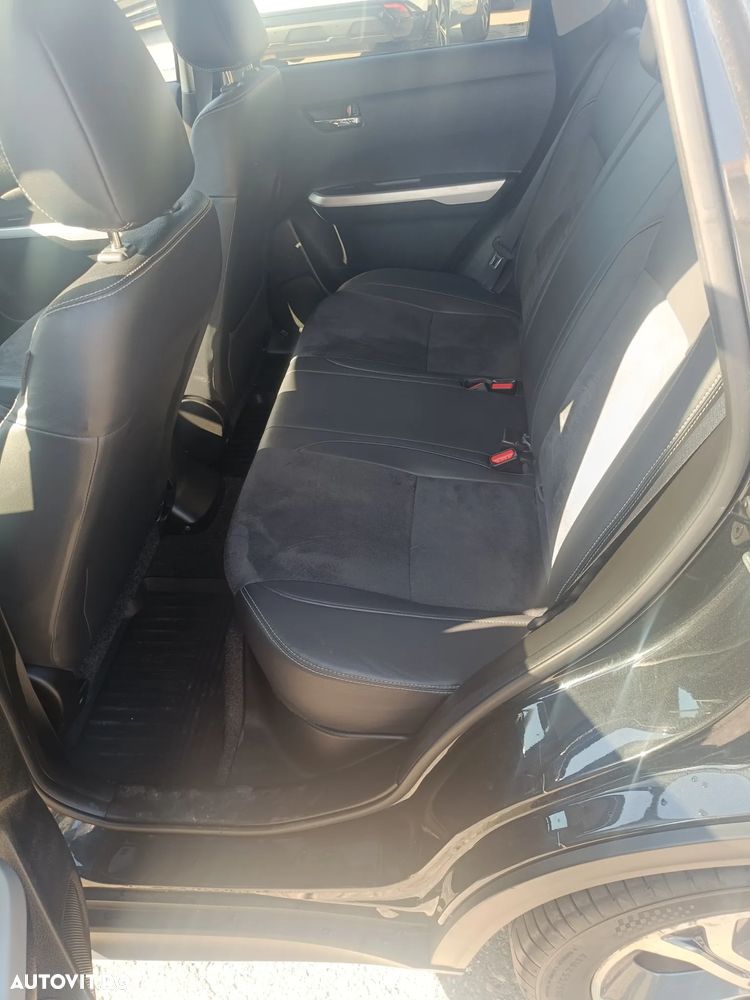 Suzuki Vitara 1.6 DDIS 4X4 Luxus - 15