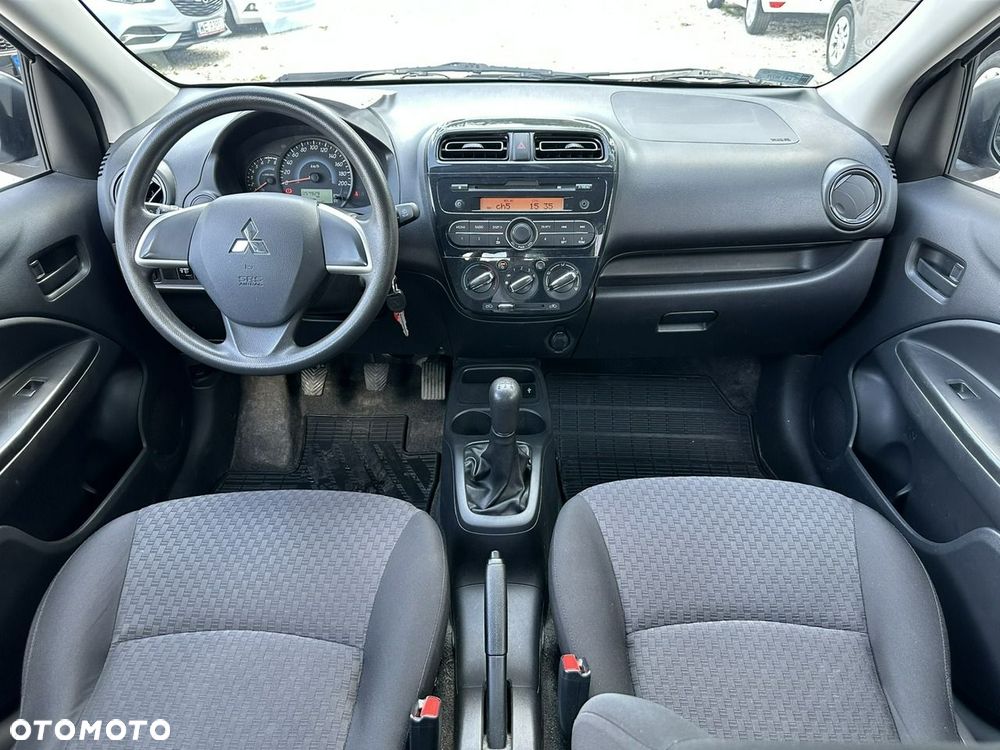 Mitsubishi Space Star - 18