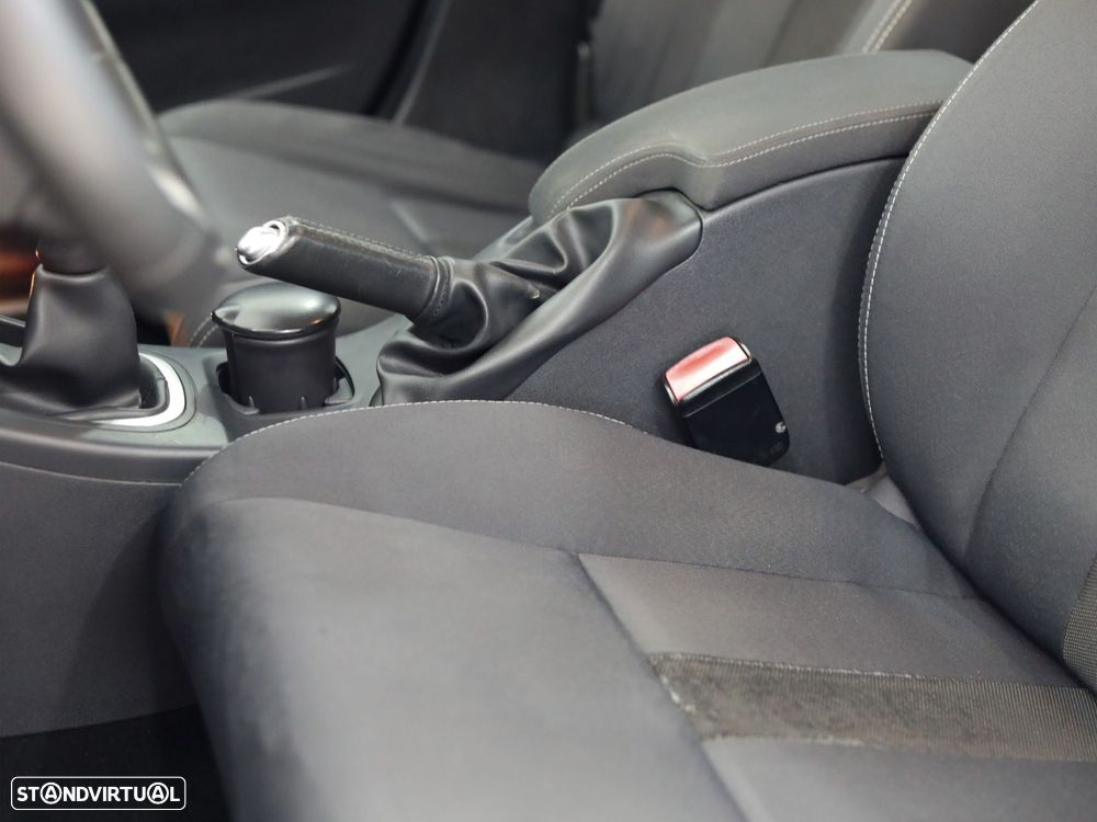 Renault Mégane 1.5 dCi Dynamique - 14