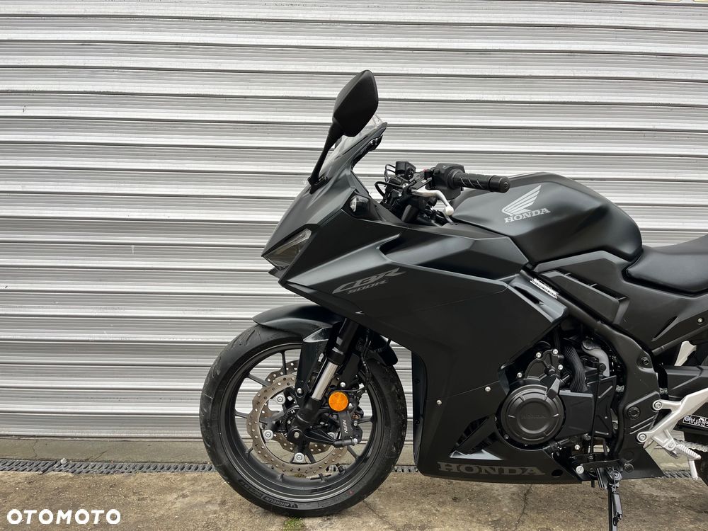 Honda CBR - 3