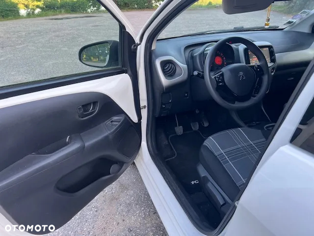 Peugeot 108 - 10