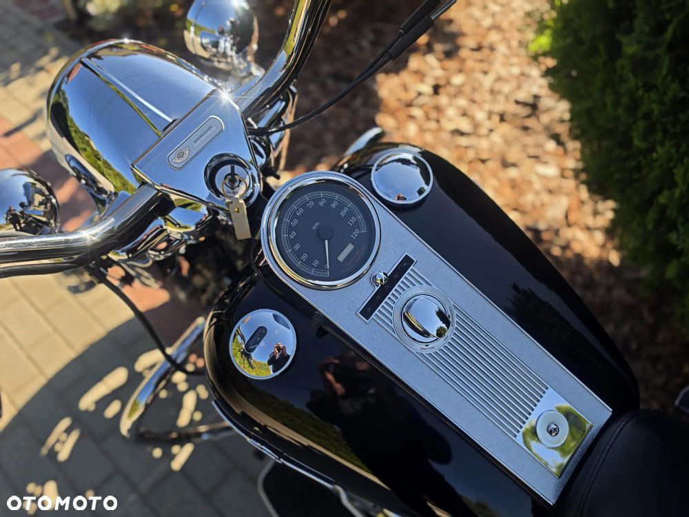 Harley-Davidson Touring Road King - 18