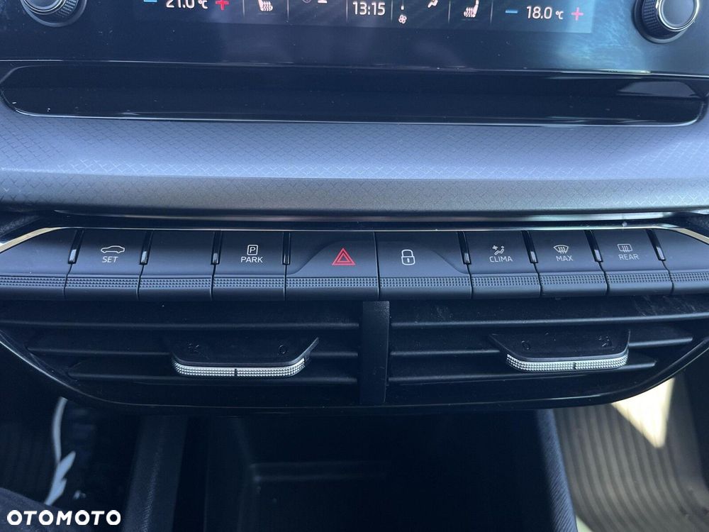 Skoda Octavia 1.5 TSI ACT Ambition - 21
