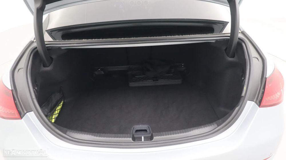 Mercedes-Benz C 220 d Avantgarde - 27