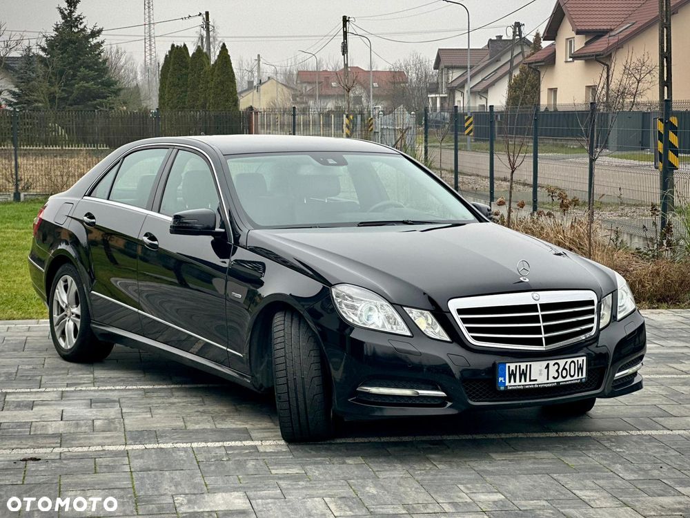 Mercedes-Benz Klasa E 220 CDI BlueEff Avantgarde - 6