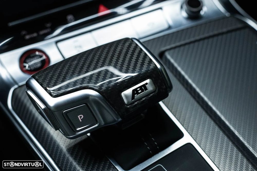 Audi RS6 Avant 4.0 TFSI quattro Tiptronic - 32
