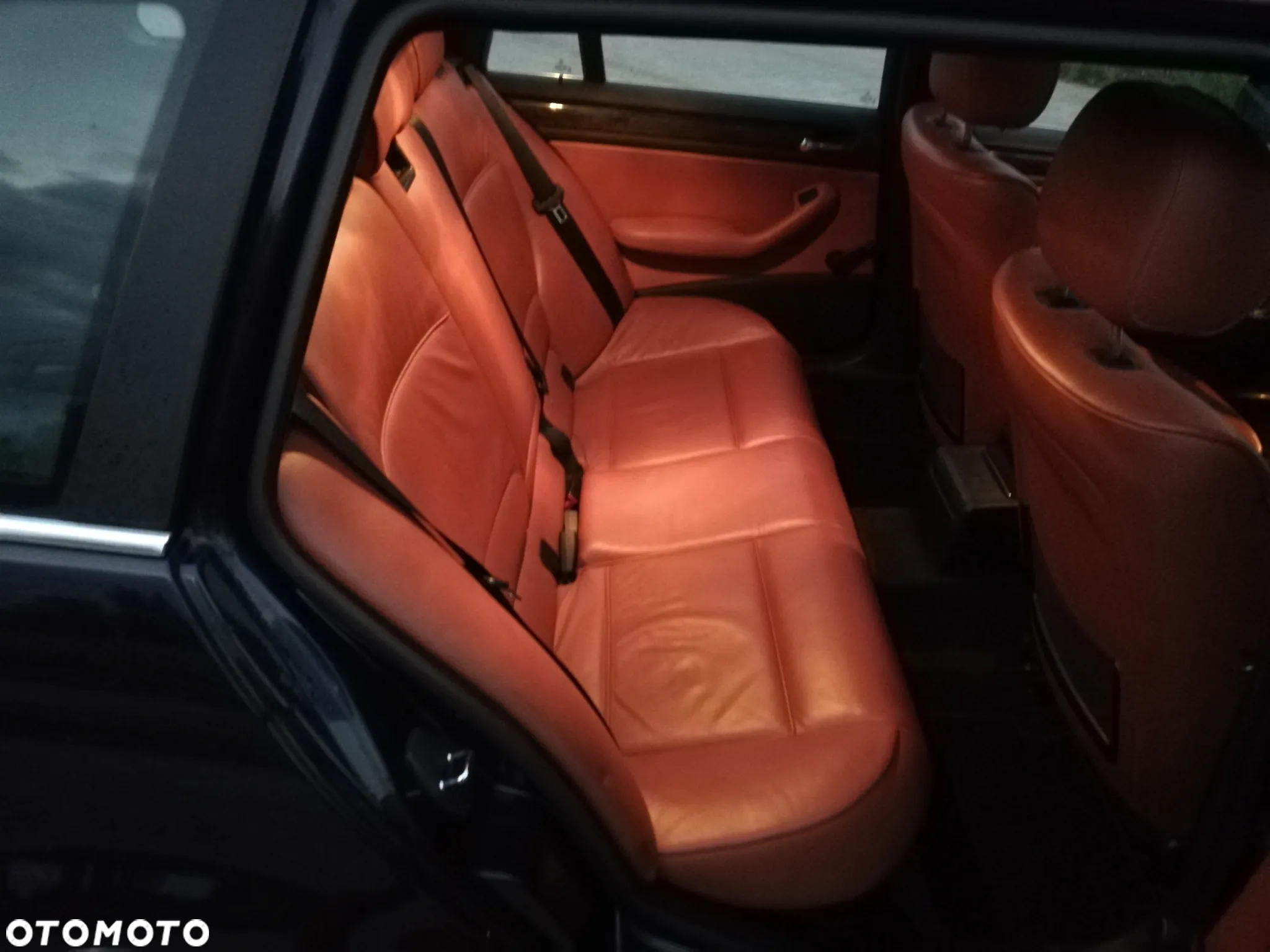 BMW Seria 3 320d Touring Edition Sport - 11
