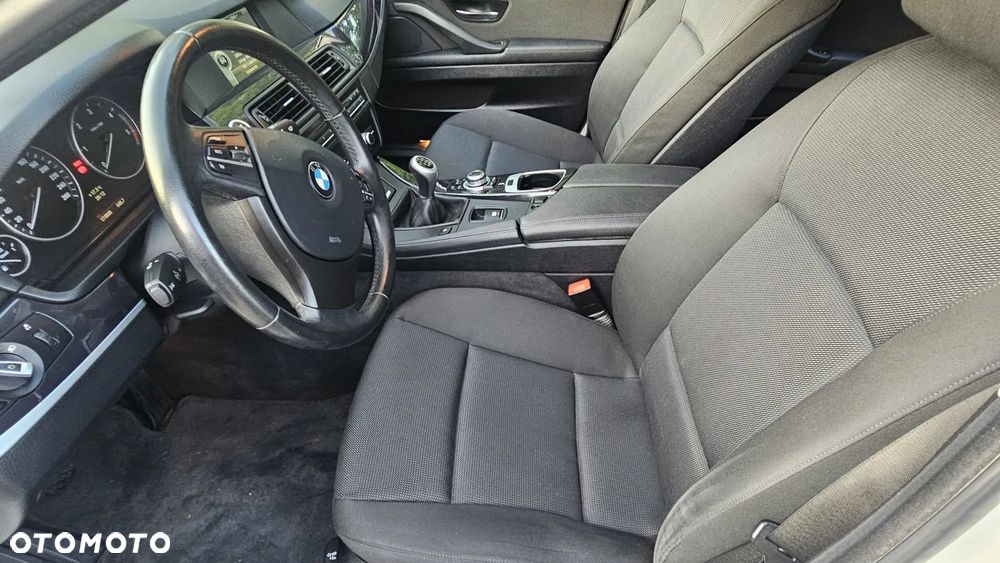 BMW Seria 5 520d - 21