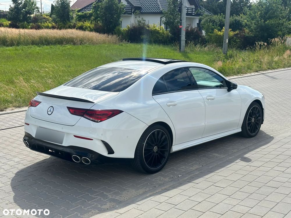 Mercedes-Benz CLA 220 d AMG Line 8G-DCT - 8