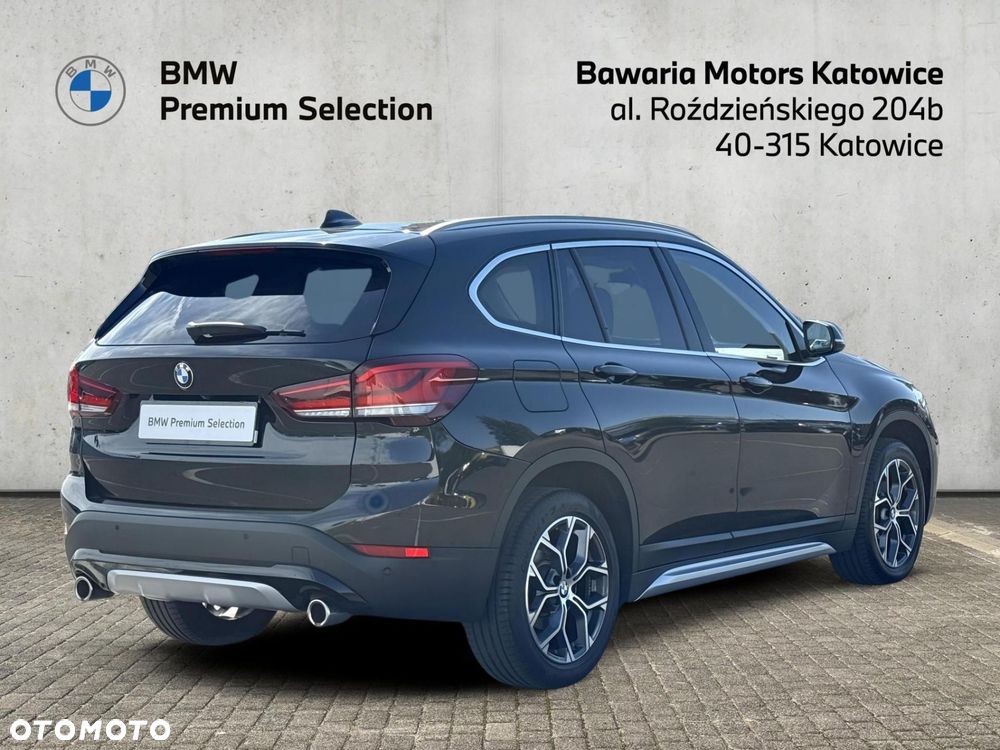 BMW X1 sDrive18d xLine - 2
