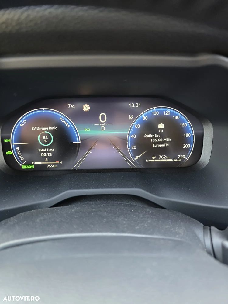 Toyota RAV4 - 18