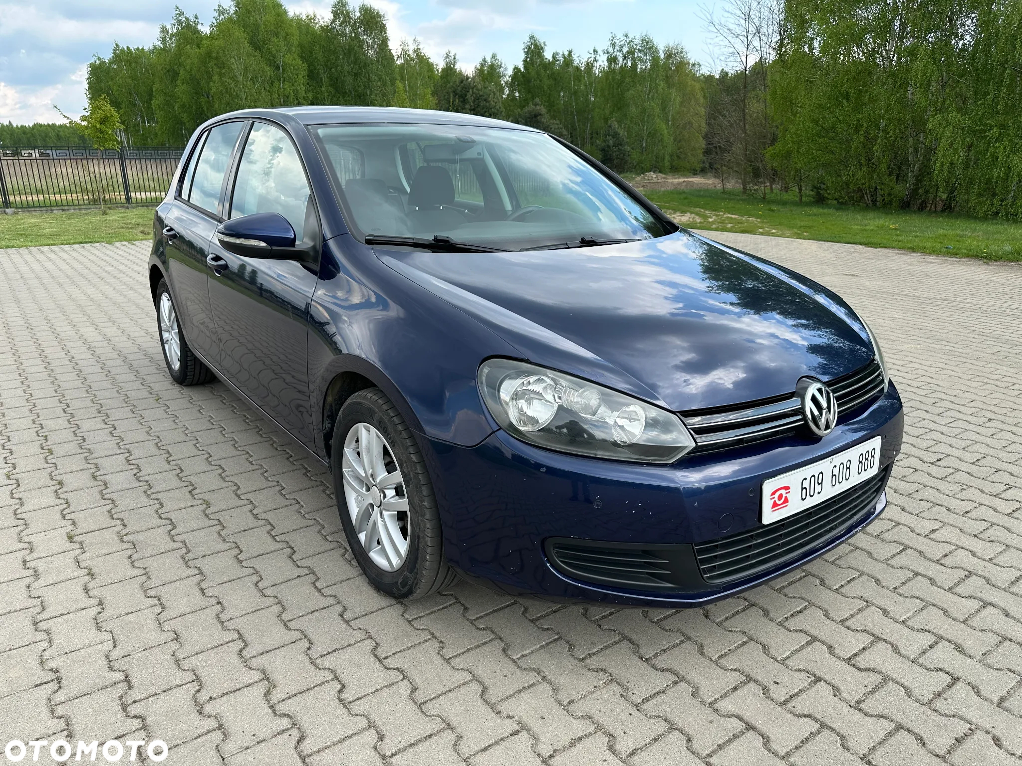Volkswagen Golf 1.6 TDI DPF BlueMotion Technology Trendline - 3