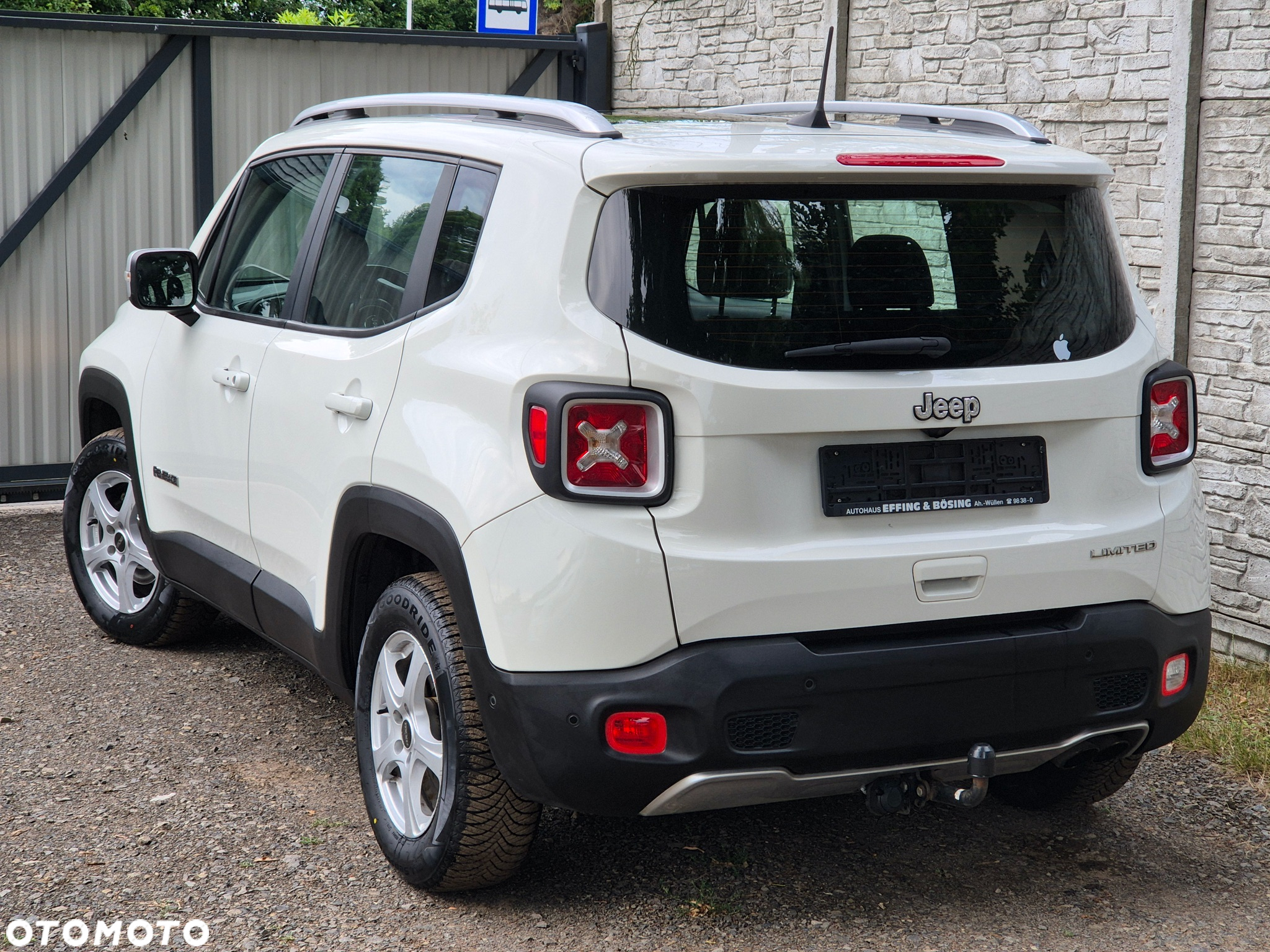 Jeep Renegade 1.4 MultiAir Limited - 11