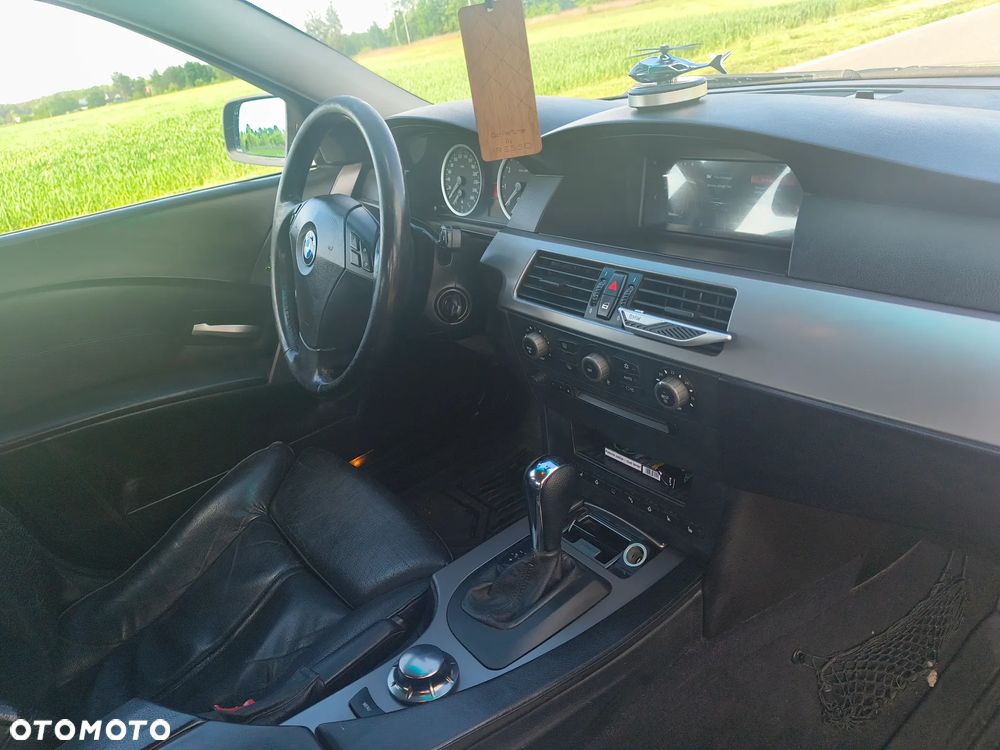 BMW Seria 5 - 21