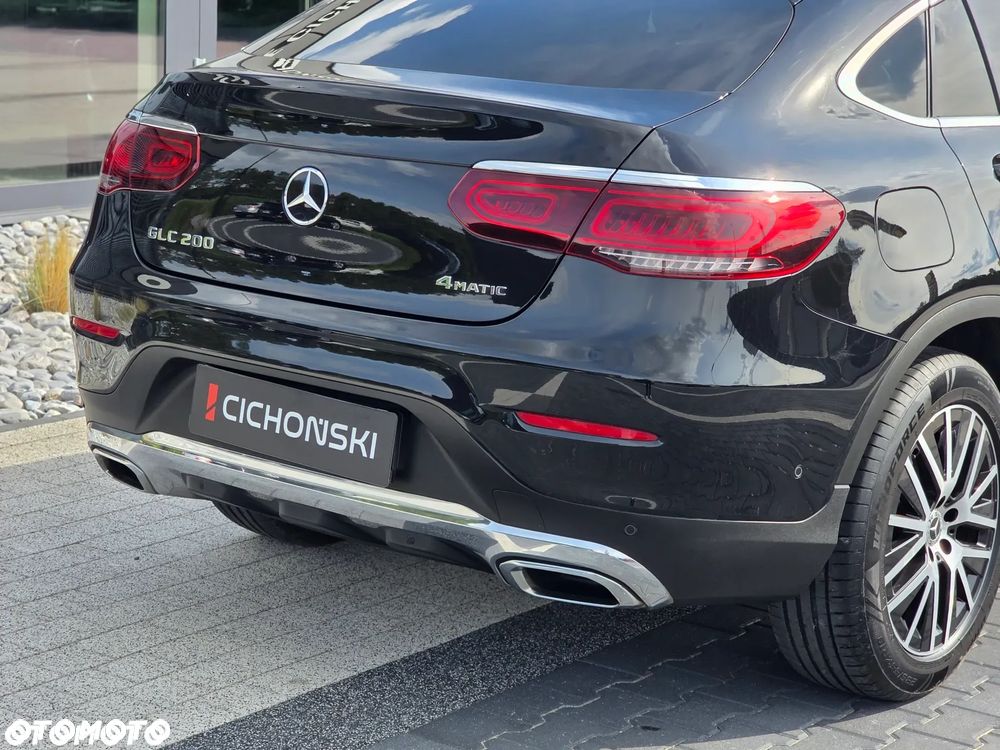 Mercedes-Benz GLC 200 4Matic 9G-TRONIC AMG Line - 39