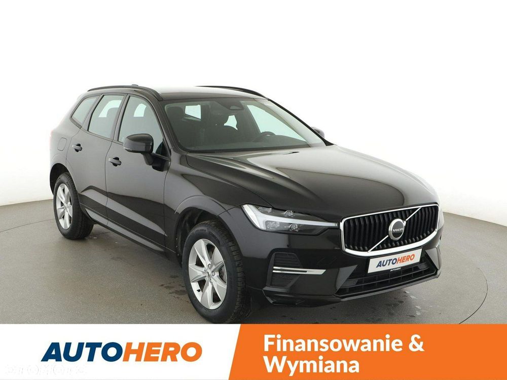Volvo XC 60 B4 D AWD Geartronic Momentum - 11