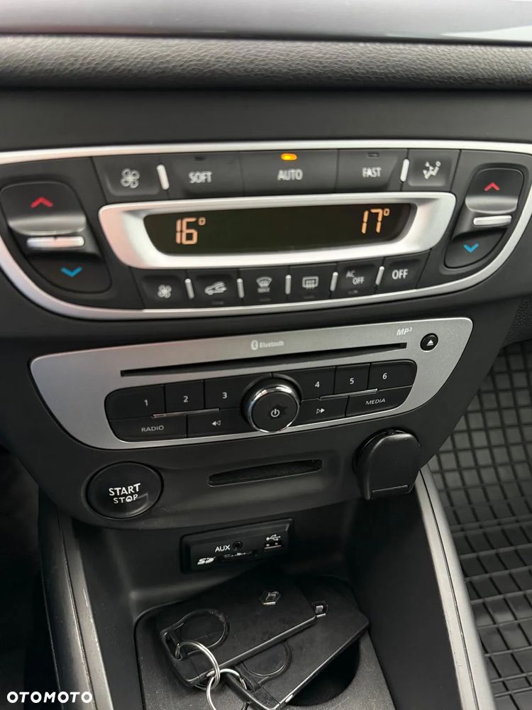 Renault Megane 1.2 16V TCe Energy Limited - 22