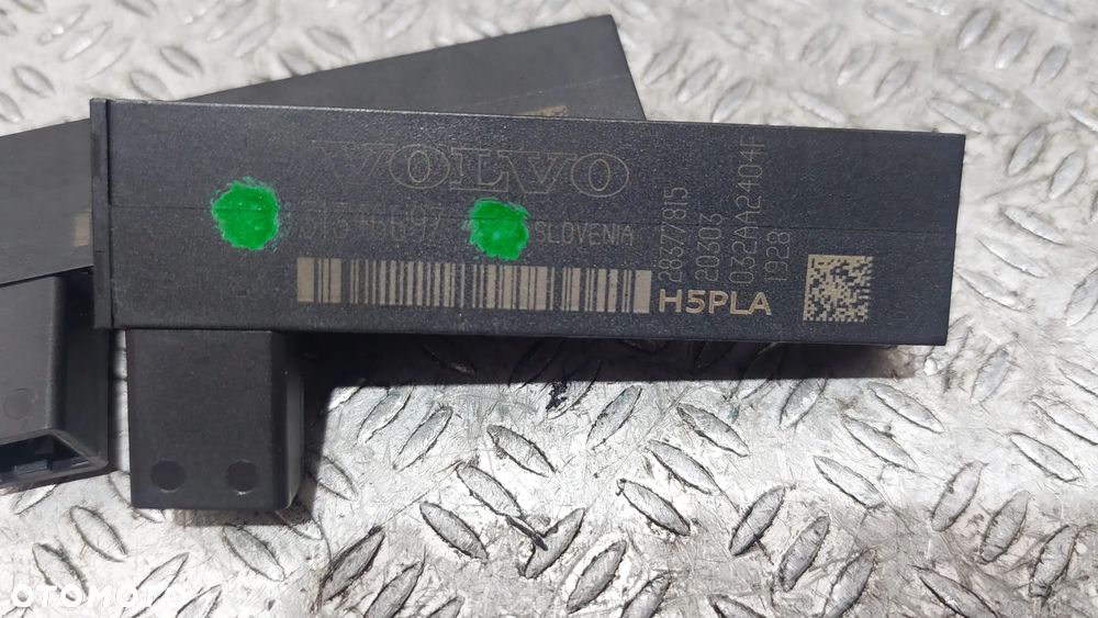 WZMACNIACZ ANTENOWY VOLVO S60 R2021 NR 31346697 CENA ZA SZTUKĘ - 2