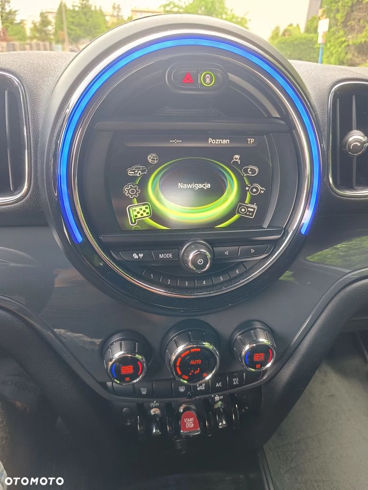 MINI Countryman Cooper D - 15