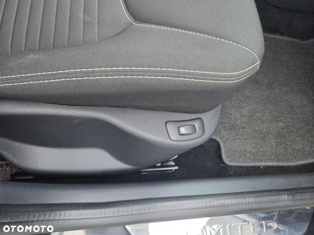 Renault Clio 1.5 dCi Energy Intens - 10